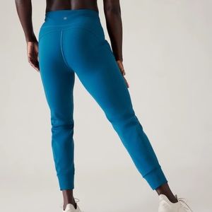 ATHLETA Rainier Jogger